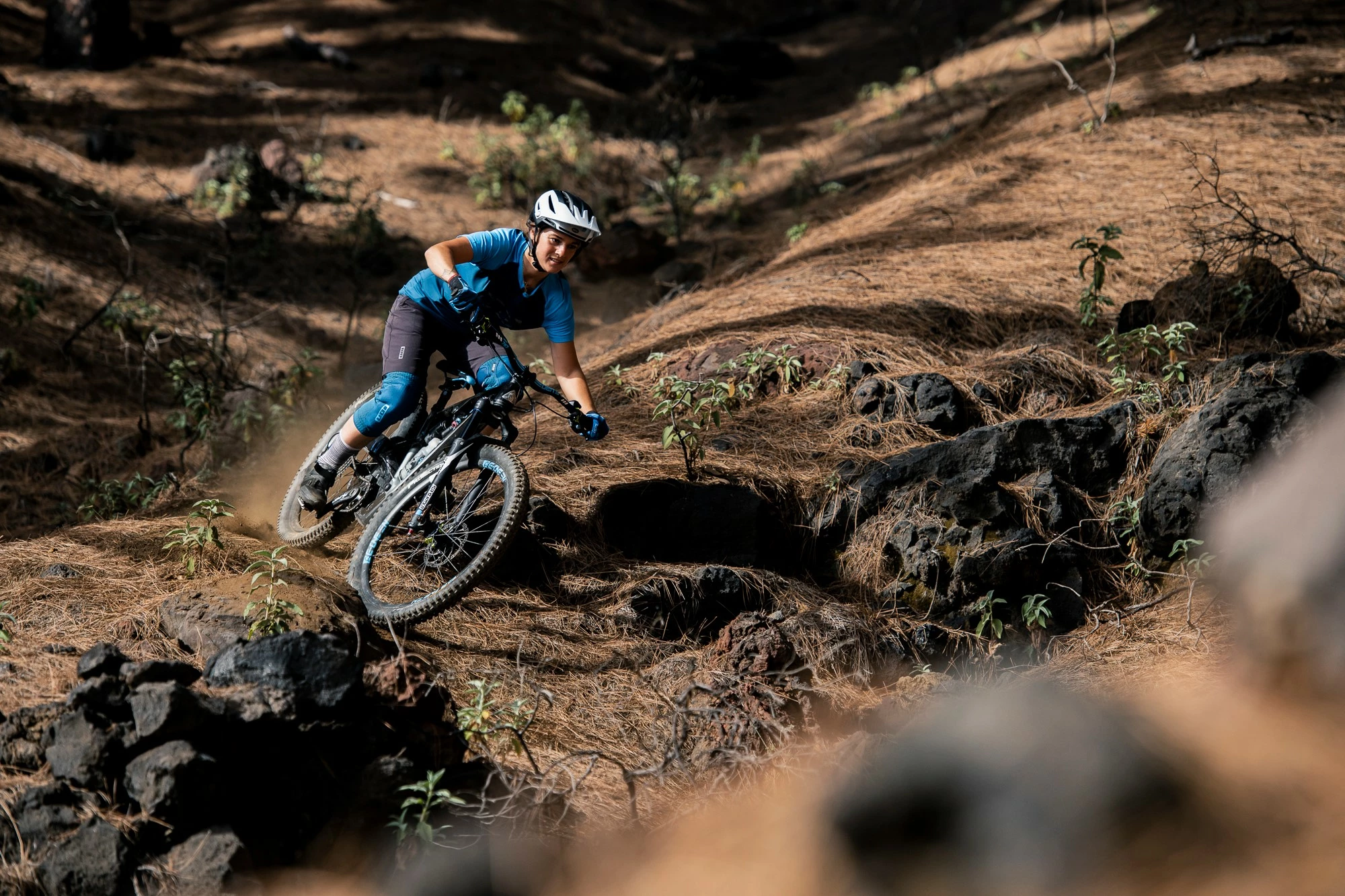 Headsets + tilbehør salg 24 Headsets + tilbehør salg -Headsets + tilbehør salg 117131817 3417492928281716 6560356477068097883 n